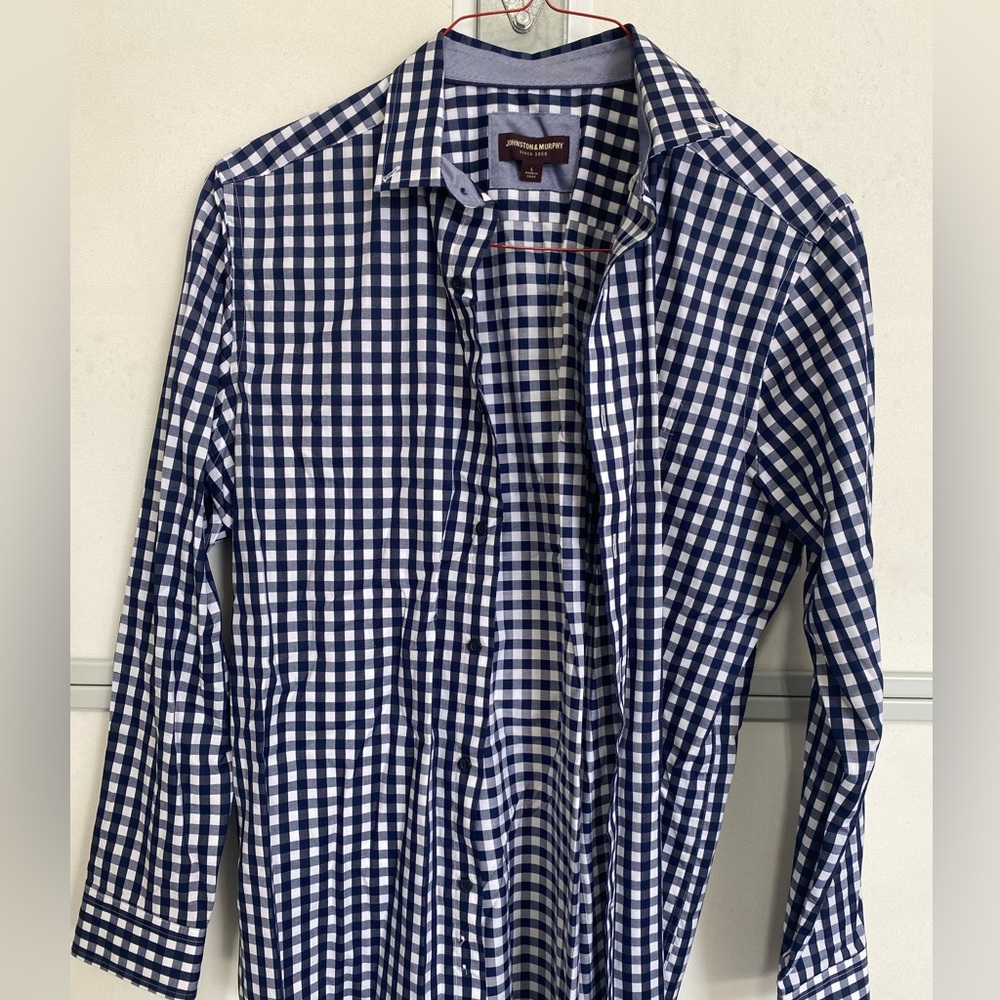 Men’s button up large